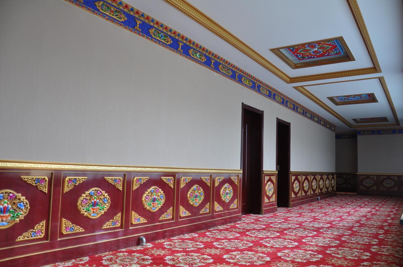 Overseas Tibetan Hotel Xiahe Exterior foto