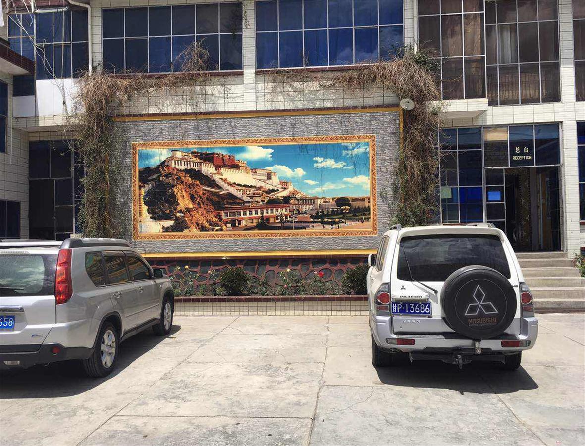 Overseas Tibetan Hotel Xiahe Exterior foto