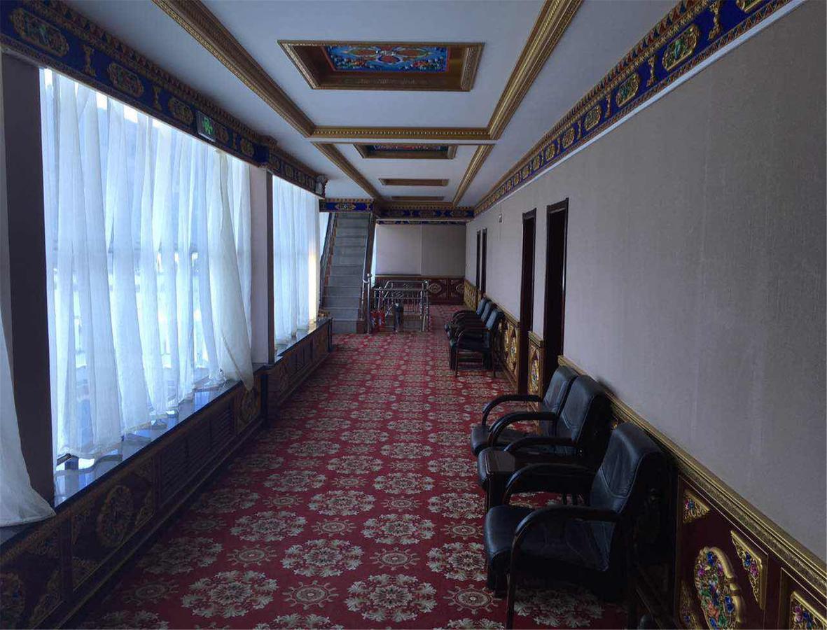 Overseas Tibetan Hotel Xiahe Exterior foto