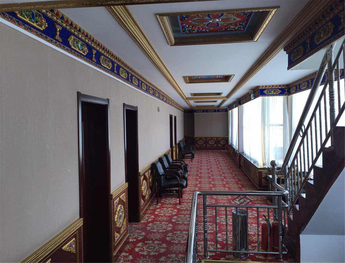 Overseas Tibetan Hotel Xiahe Exterior foto